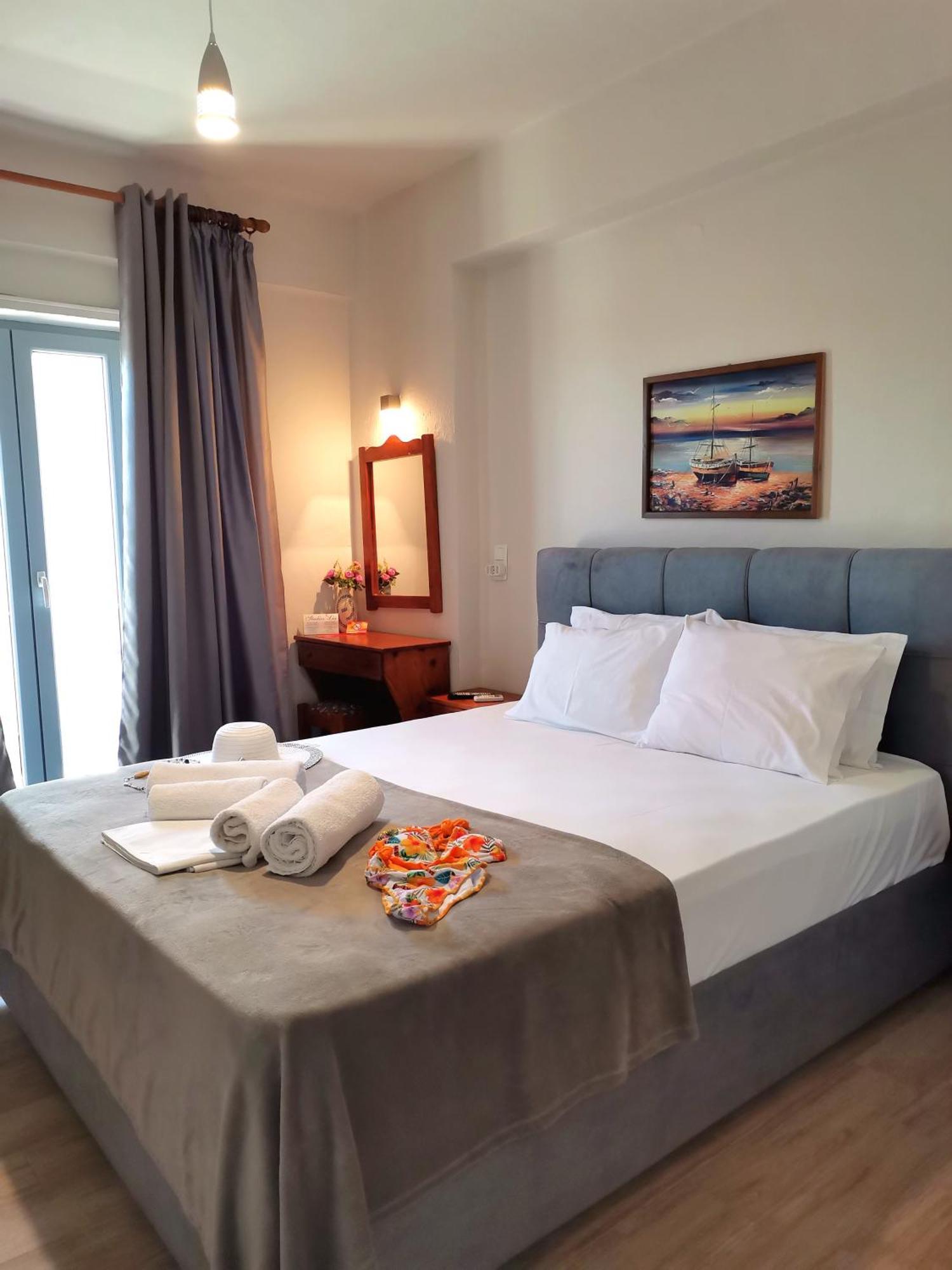 Studios Lia Adults Only -Fully Renovated Chrysi Ammoudia Ngoại thất bức ảnh