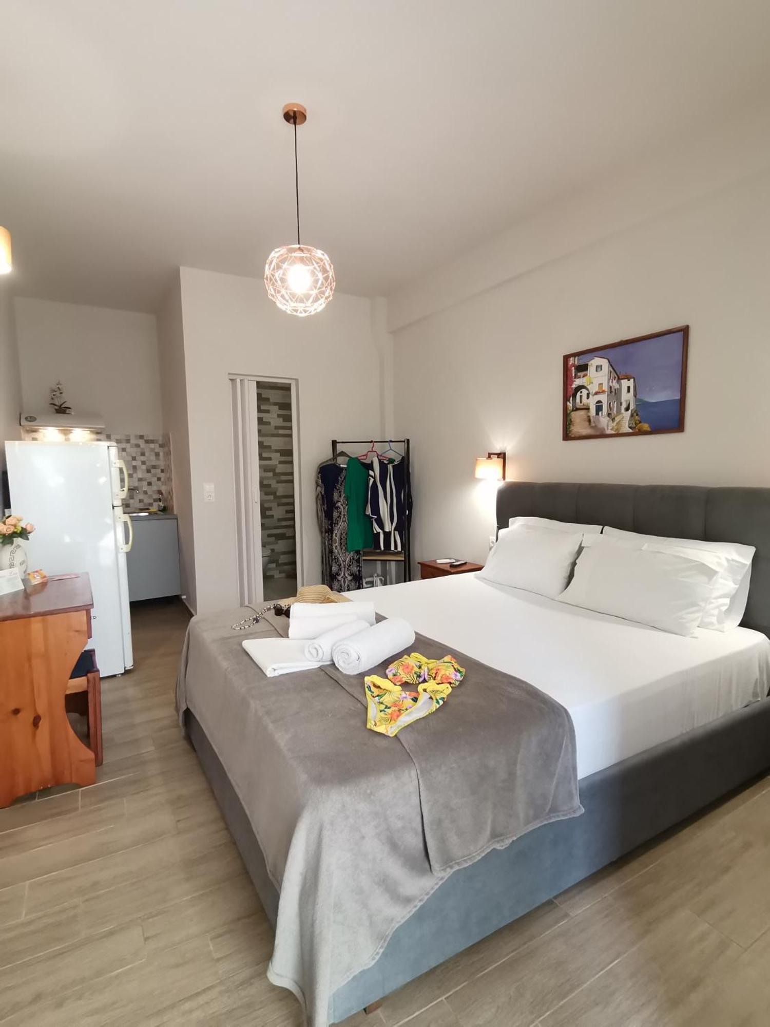 Studios Lia Adults Only -Fully Renovated Chrysi Ammoudia Ngoại thất bức ảnh